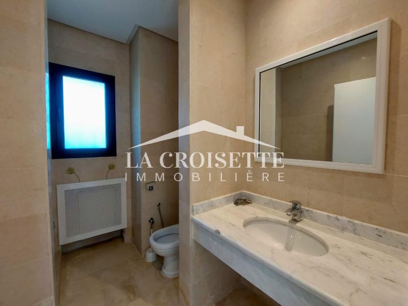 Villa S+3 avec piscine à Gammarth